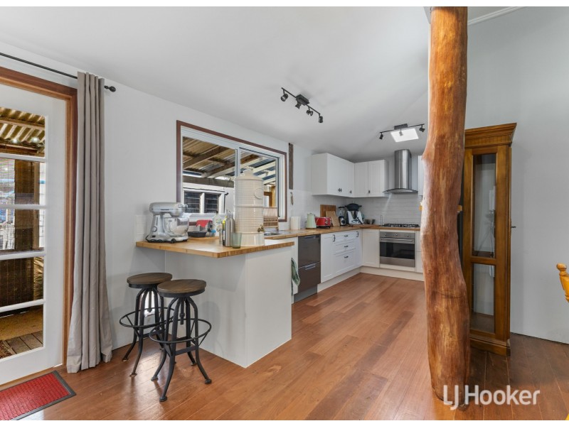 50 Third Street, Harvey WA 6220