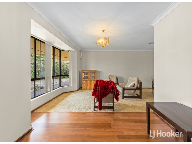 12 Lyons Way, Harvey WA 6220