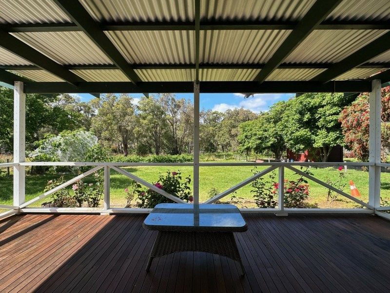 17 Logue Road, Harvey WA 6220