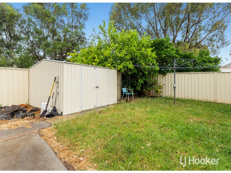 16 Kennedy Street, Harvey WA 6220