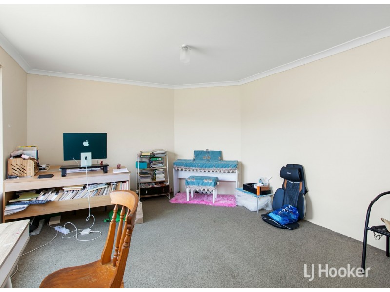 8 Butcherbird Road, Harvey WA 6220