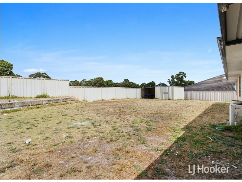 8 Butcherbird Road, Harvey WA 6220