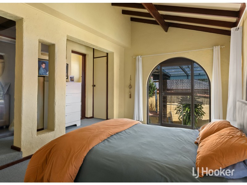 1 Hillside Road, Harvey WA 6220