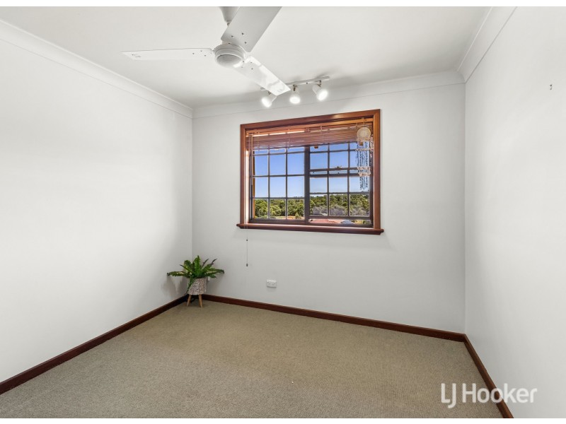 1 Hillside Road, Harvey WA 6220