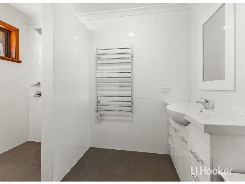 1 Hillside Road, Harvey WA 6220