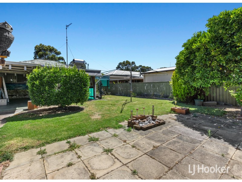 21 Newell Street, Harvey WA 6220