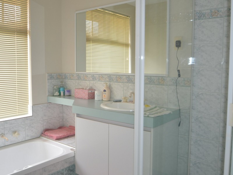 14 Stanford Court, Harvey WA 6220