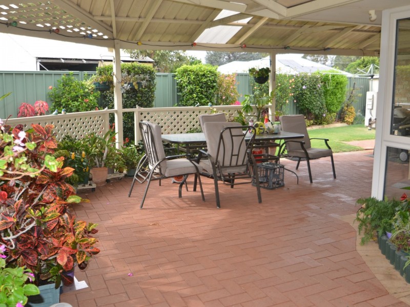 14 Stanford Court, Harvey WA 6220