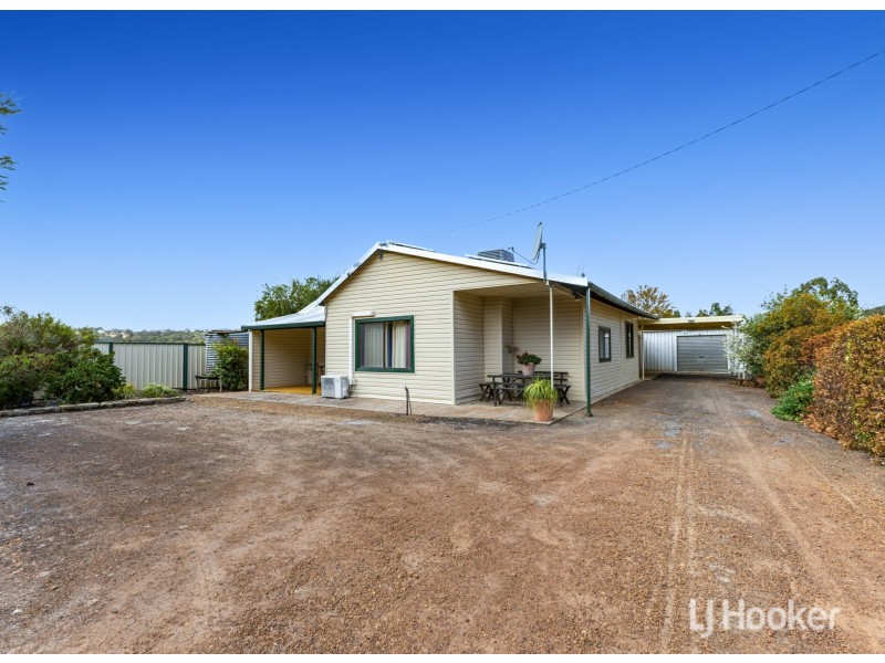81 Dixon Avenue, Wokalup WA 6221