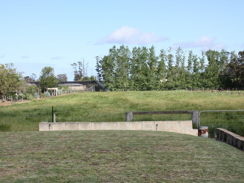 13 Third Street, Harvey WA 6220