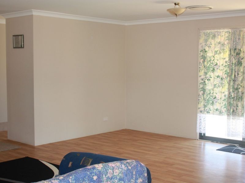 28 Hackett Street, Cookernup WA 6220