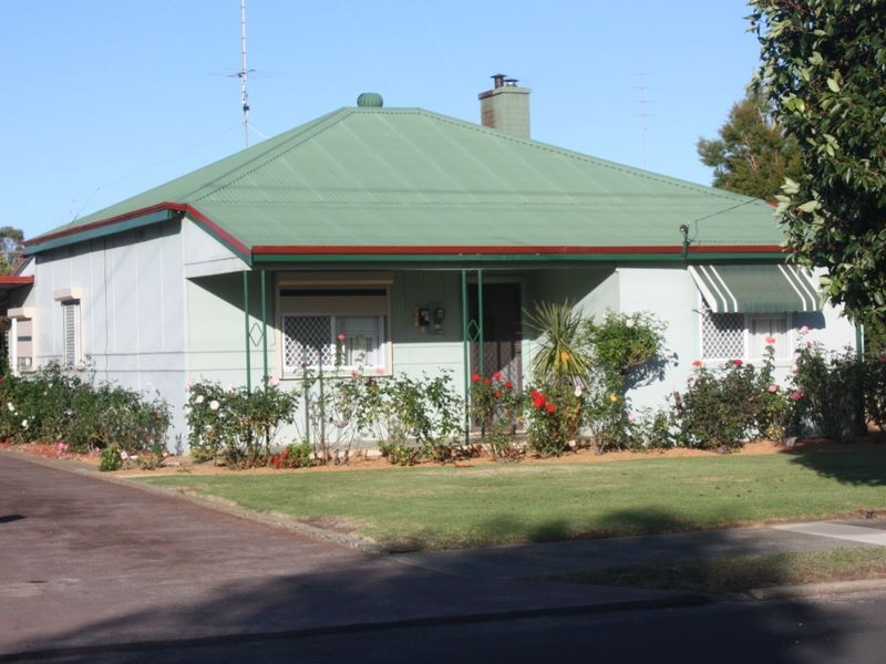 137 Uduc Road, Harvey WA 6220