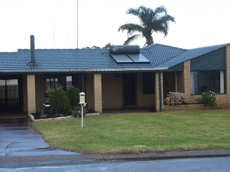 7 Walmsley Street, Waroona WA 6215