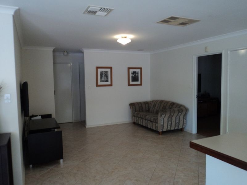 5 Silvergull Terrace, Australind WA 6233