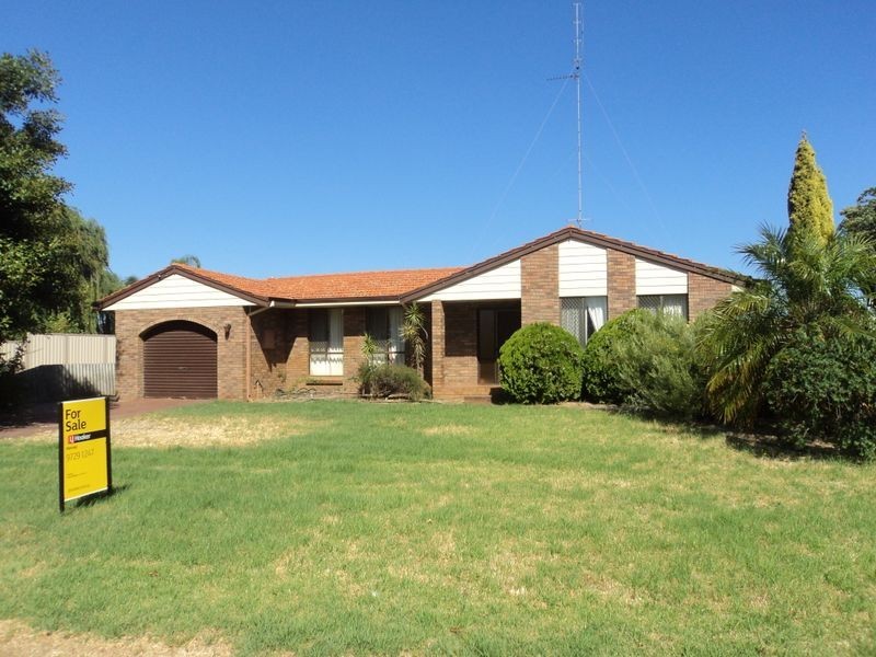 2 Jacobs Drive, Harvey WA 6220