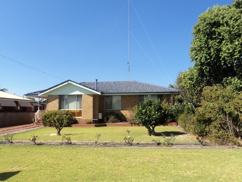 5 Centennial Avenue, Harvey WA 6220