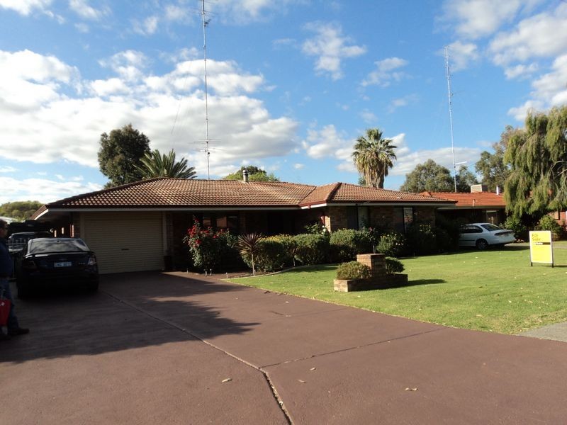 14 Minella Road, Harvey WA 6220