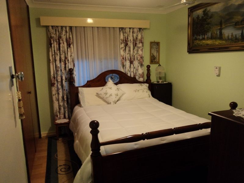 11 Sutton Street, Waroona WA 6215