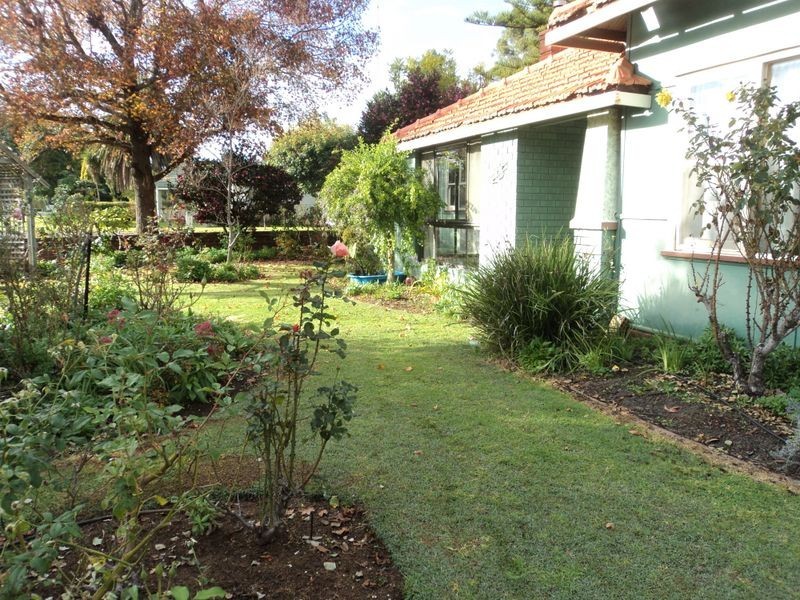 23 Buckby Road, Harvey WA 6220