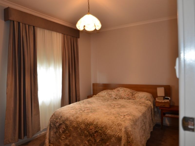 37 Hinge Road, Harvey WA 6220