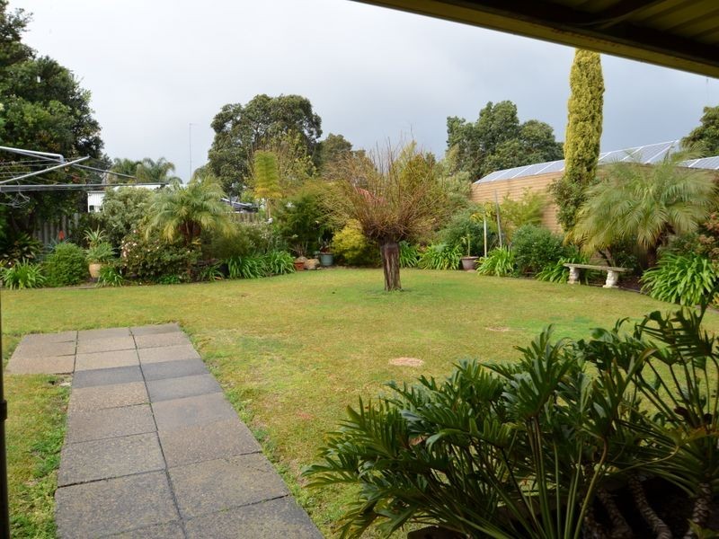 37 Hinge Road, Harvey WA 6220