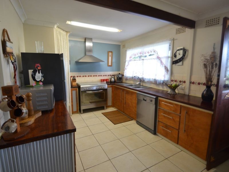 4 Galvin Street, Harvey WA 6220