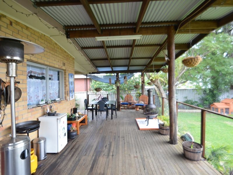 4 Galvin Street, Harvey WA 6220