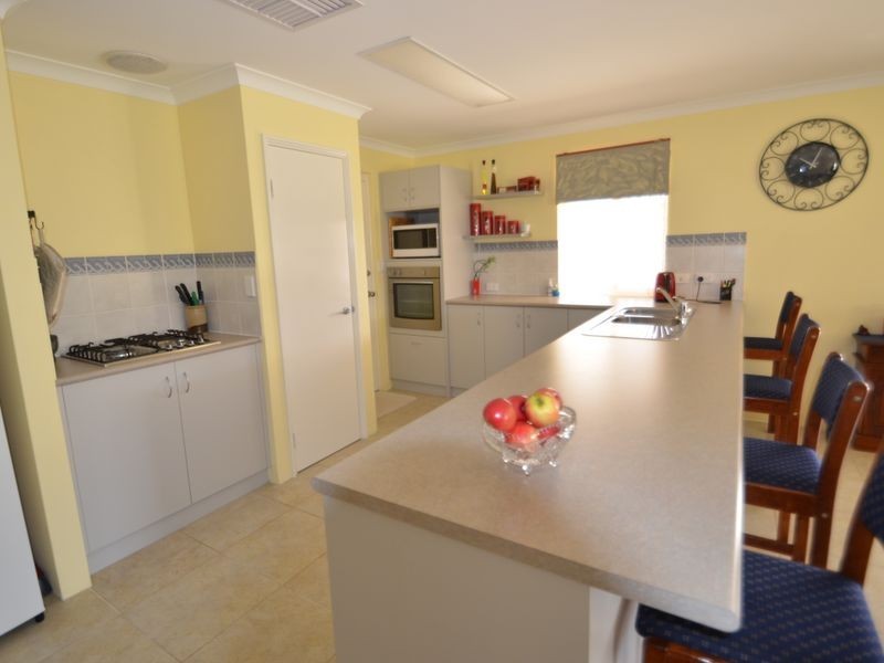 81 Fryer Road, Harvey WA 6220