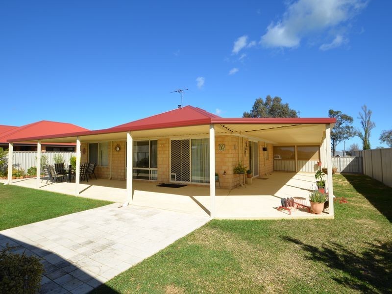 81 Fryer Road, Harvey WA 6220