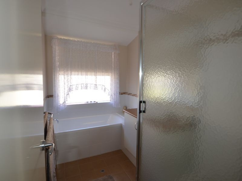 81 Fryer Road, Harvey WA 6220