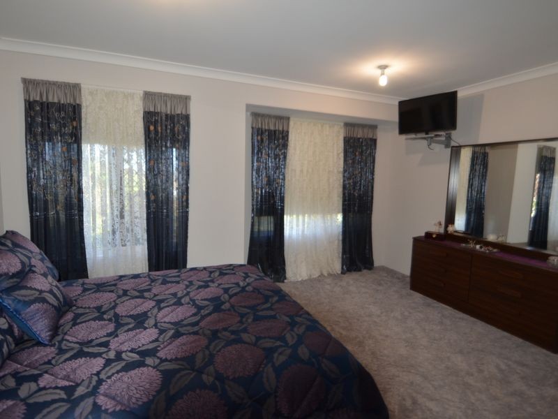 81 Fryer Road, Harvey WA 6220