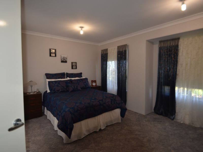 81 Fryer Road, Harvey WA 6220