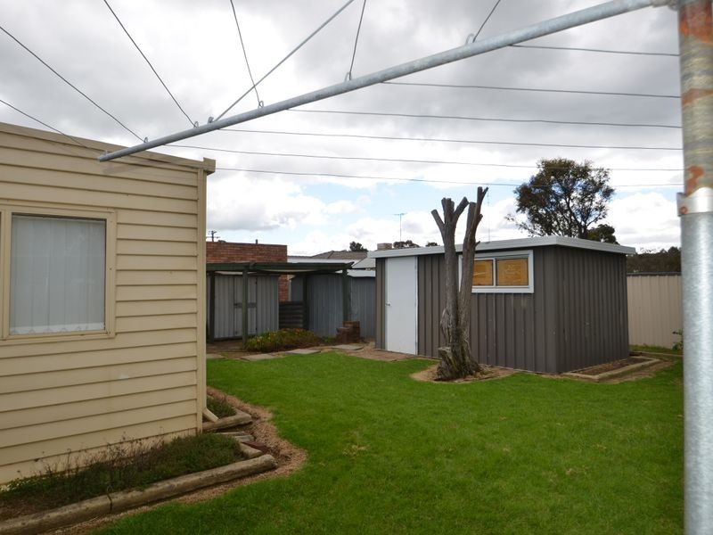 2 Lyons Way, Harvey WA 6220