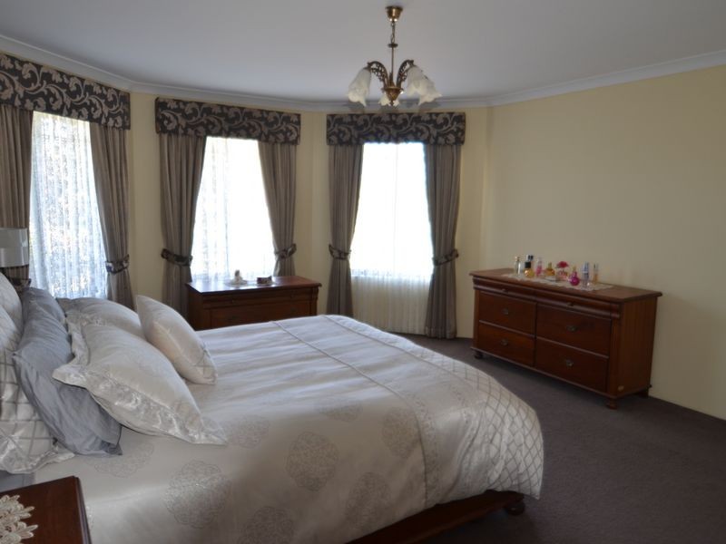 11 Anthony Street, Harvey WA 6220