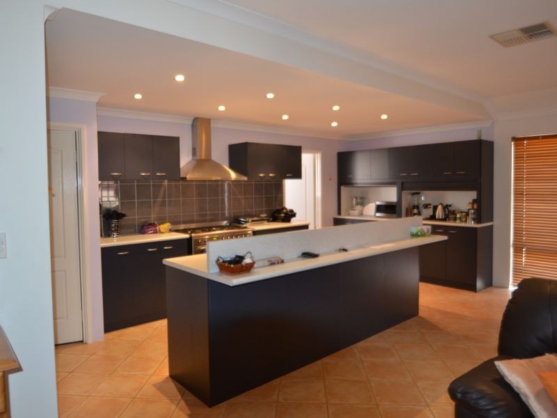 8 Triller Road, Harvey WA 6220