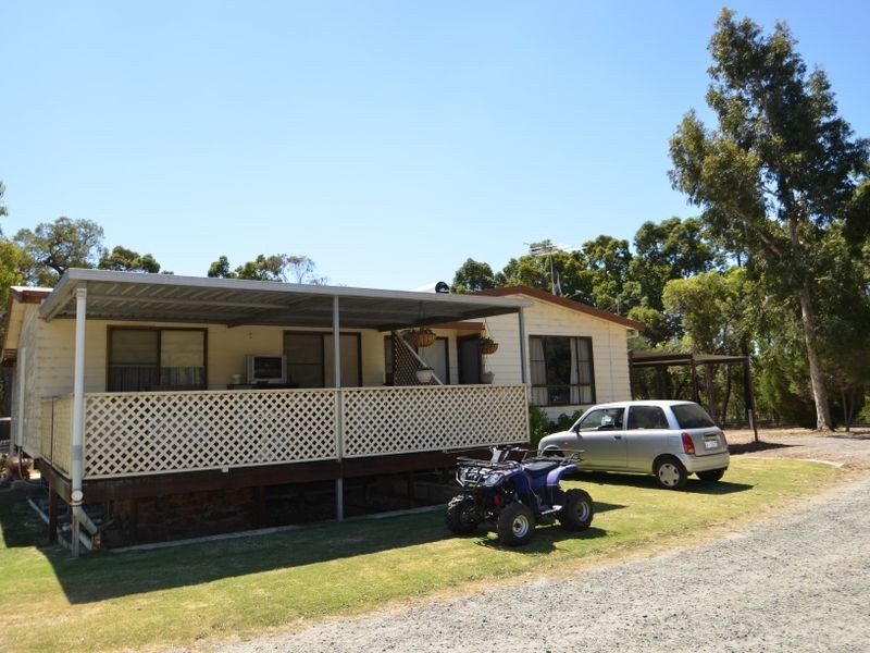 7 Cook Street, Cookernup WA 6220