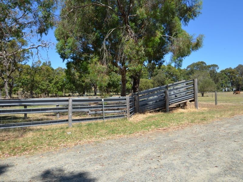 7 Cook Street, Cookernup WA 6220