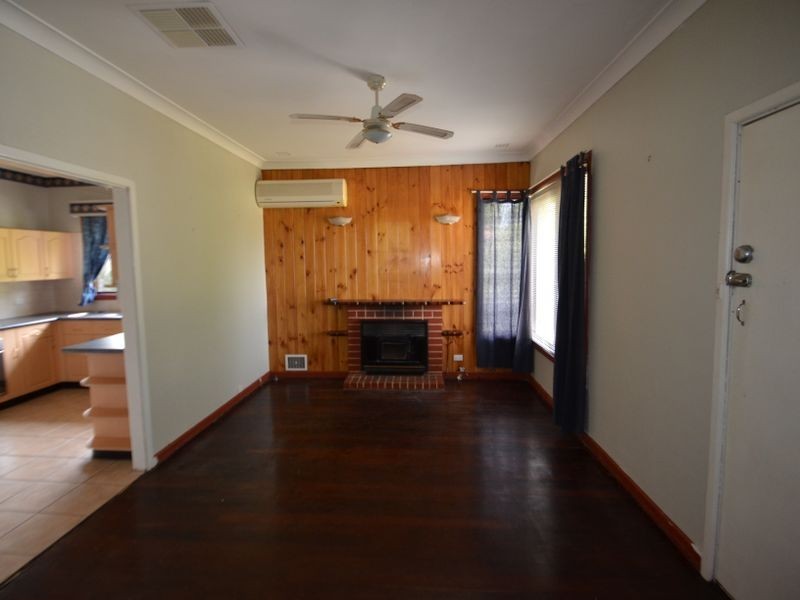 4 Kennedy Street, Harvey WA 6220