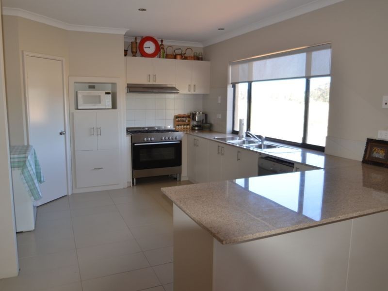 227 Fifth Street, Harvey WA 6220