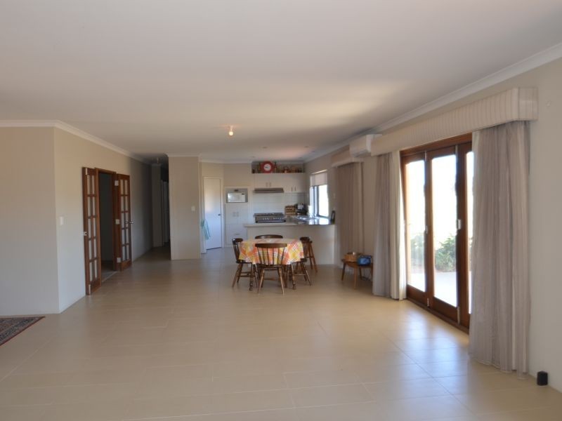 227 Fifth Street, Harvey WA 6220