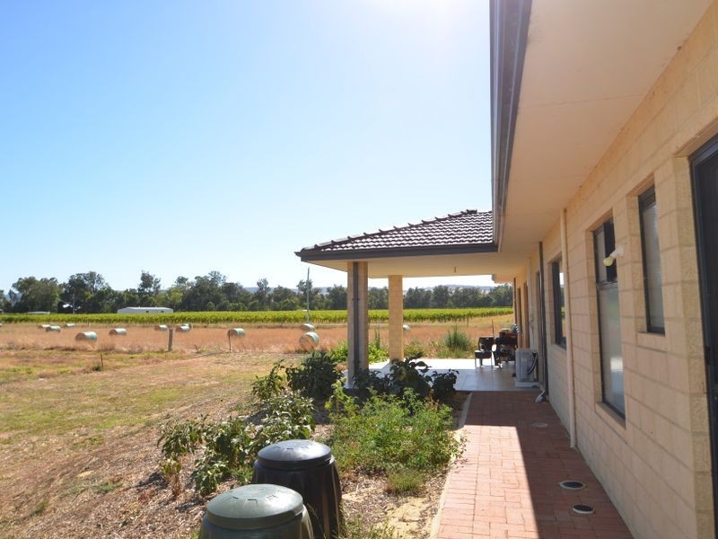 227 Fifth Street, Harvey WA 6220