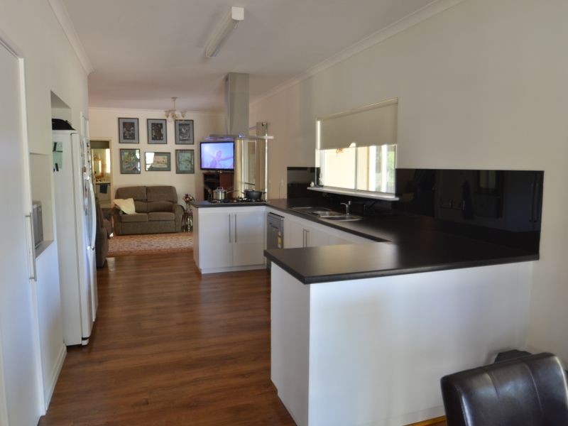 18 Smith Street, Cookernup WA 6220