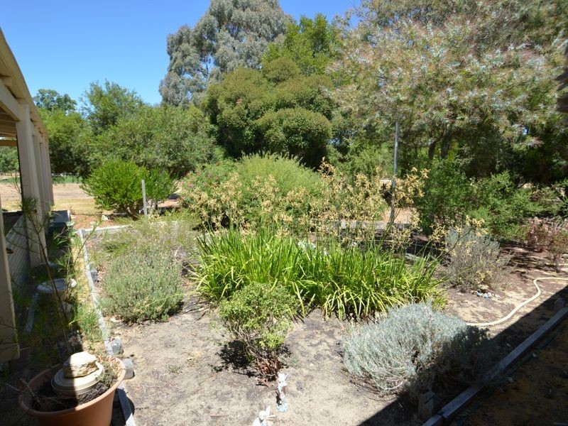 18 Smith Street, Cookernup WA 6220