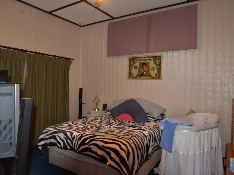 61 Young Street, Harvey WA 6220