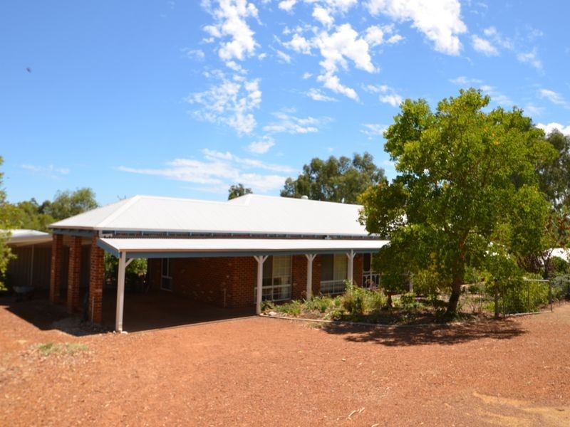 18 Ietto Way, Harvey WA 6220