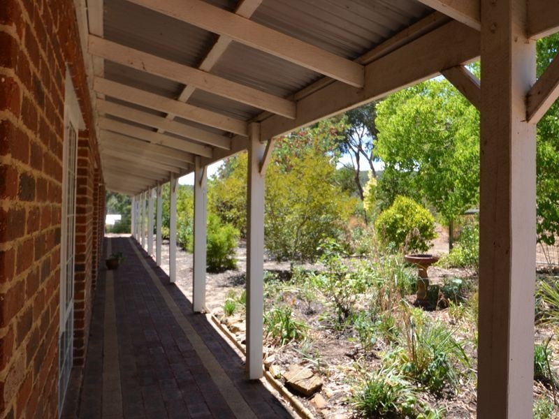 18 Ietto Way, Harvey WA 6220