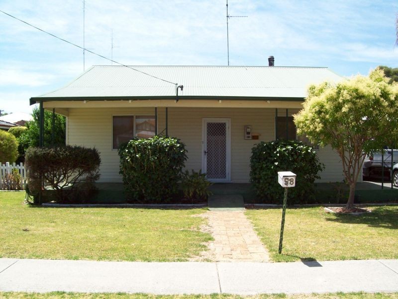 58 Young Street, Harvey WA 6220