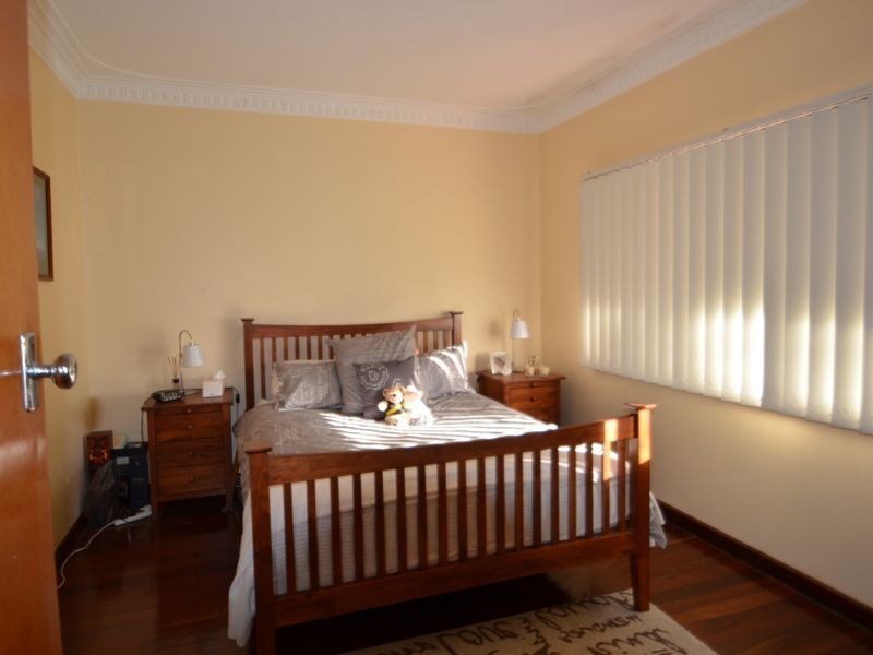 2 Fourth Street, Harvey WA 6220