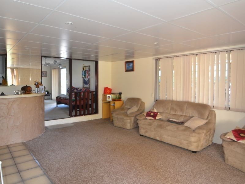 52 Third Street, Harvey WA 6220