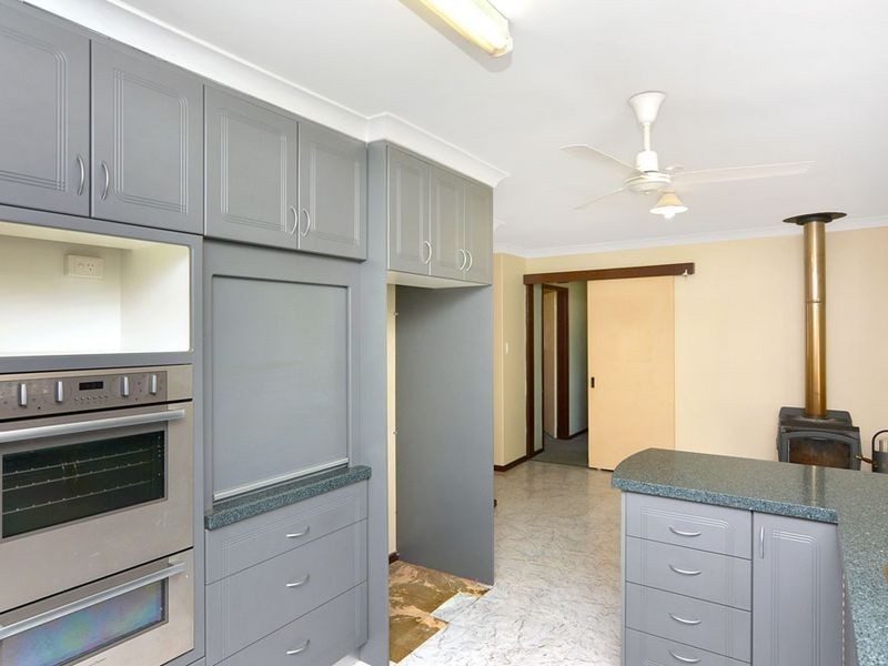 2 Funston Court, Harvey WA 6220